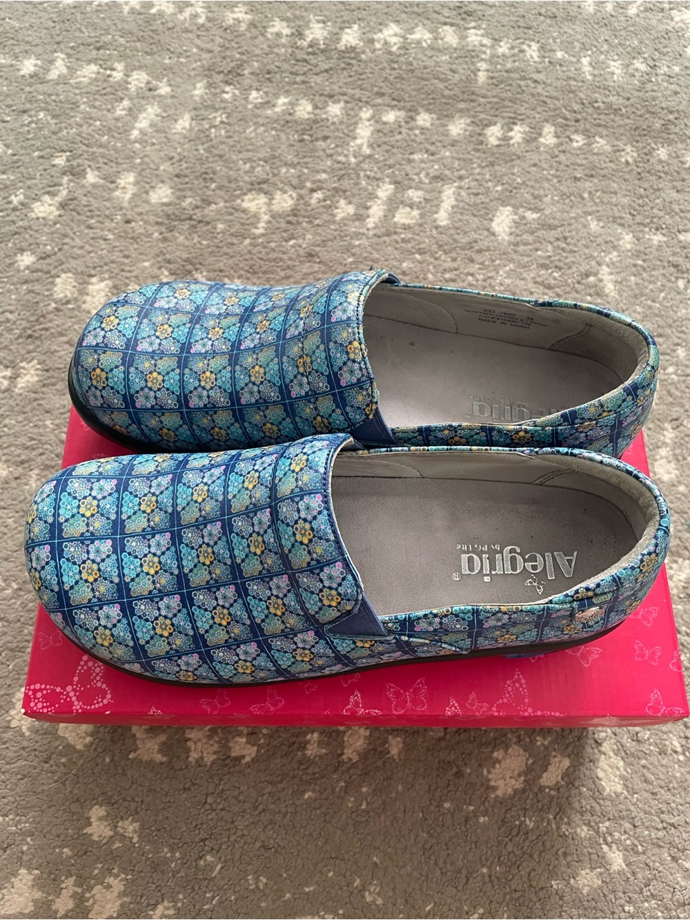 Alegria Women's Keli Rose's Blue Quilt Nursing Slip On Shoes